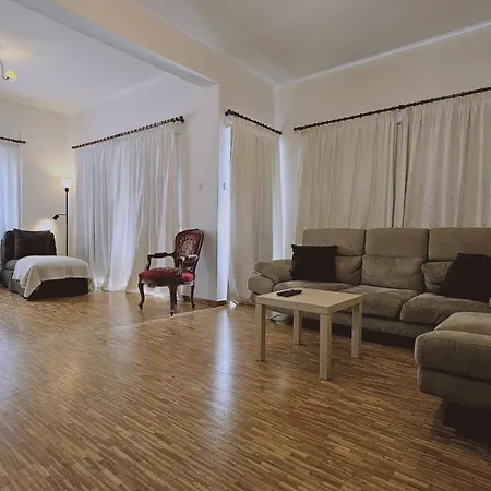 Aurum Никосия